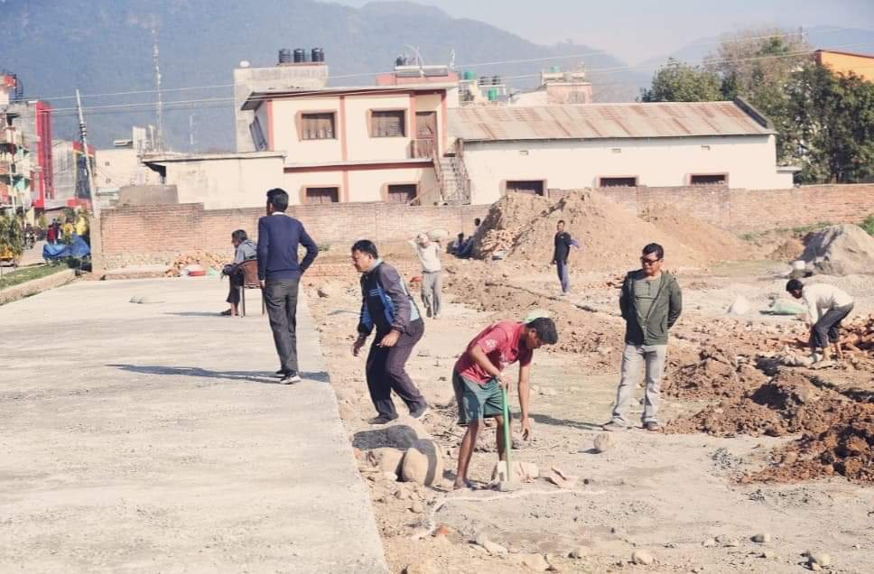दाङमा सरकारी जग्गामा धमाधम ब्यापारीक संरचना चौतर्फी बिरोध
