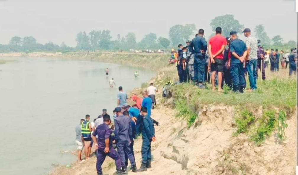 केराउ तस्करी गर्ने समूहको संलग्नता घाँटीमा कोदाली हानेर प्रहरीको हत्या