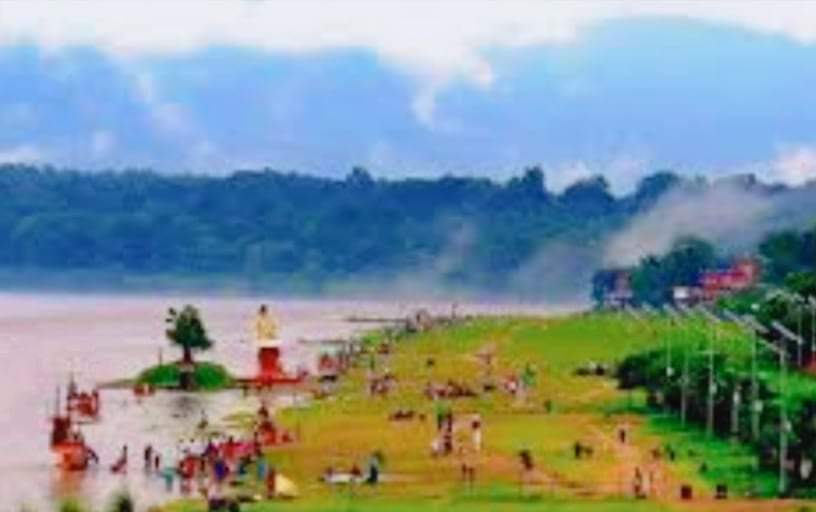 चितवनको देवघाटमा शव जलाउने दाउरा अभाव