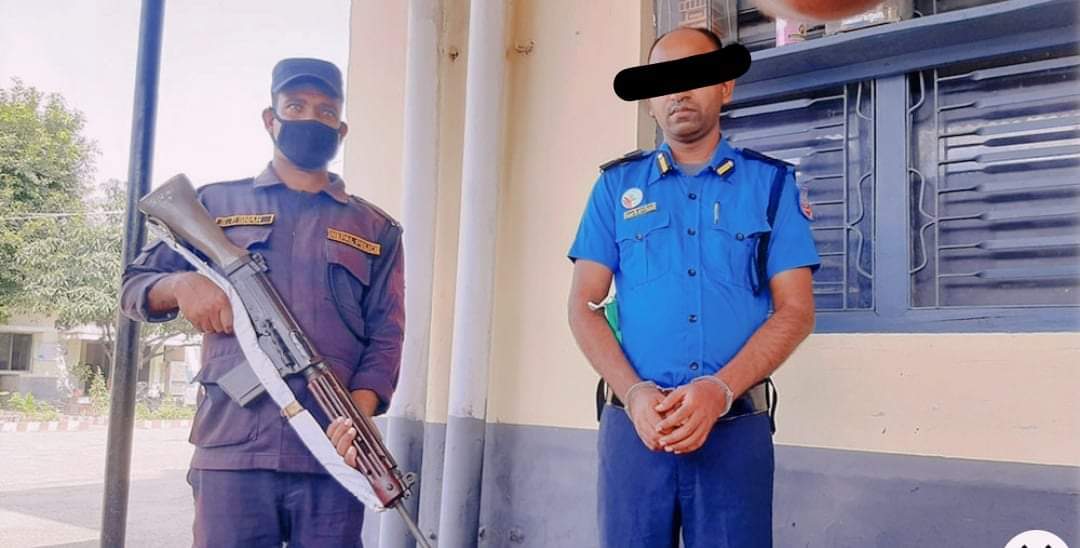 नक्कली इन्सपेक्टर बनेर फर्जी परीक्षा चलाउने राय पक्राउ