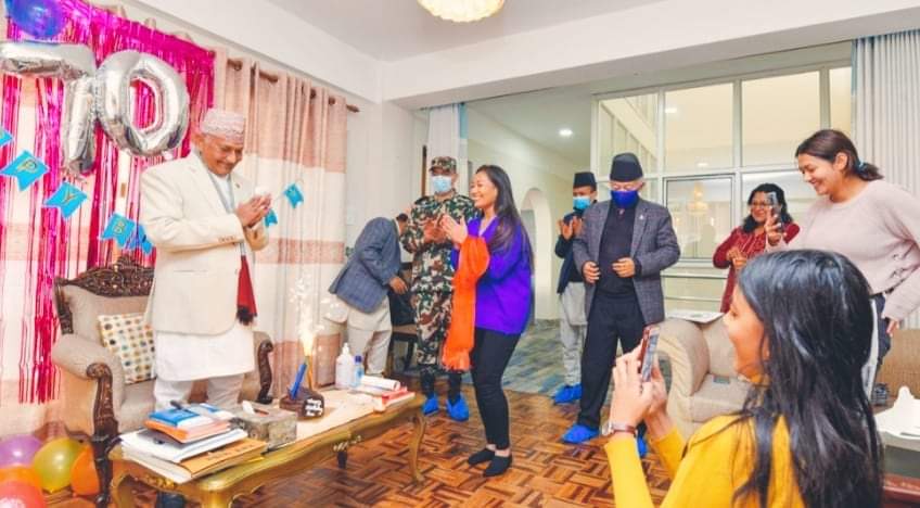 प्रधानमन्त्री केपी ओलीले मनाए आफ्नो ७० औं जन्मदिन यसरी