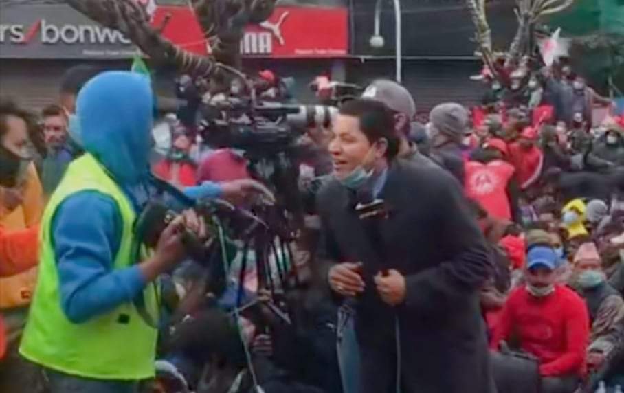 नारायणकाजीले धमलाको माथि गरे हमला ऋषि जि तपाईं चुप लाग्नुहोस ?