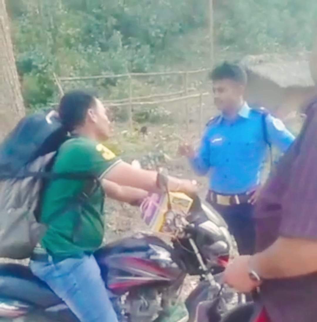 मापसे गरेर प्रहरीलाई घुस दिने दुई जना सुर्खेत बाबियाचौरबाट पक्राउ