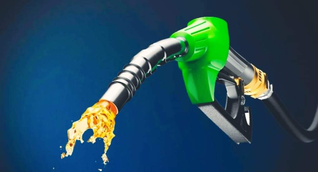 सरकारले लकडाउनमा पेट्रोल पम्प खुलै रहने दिने