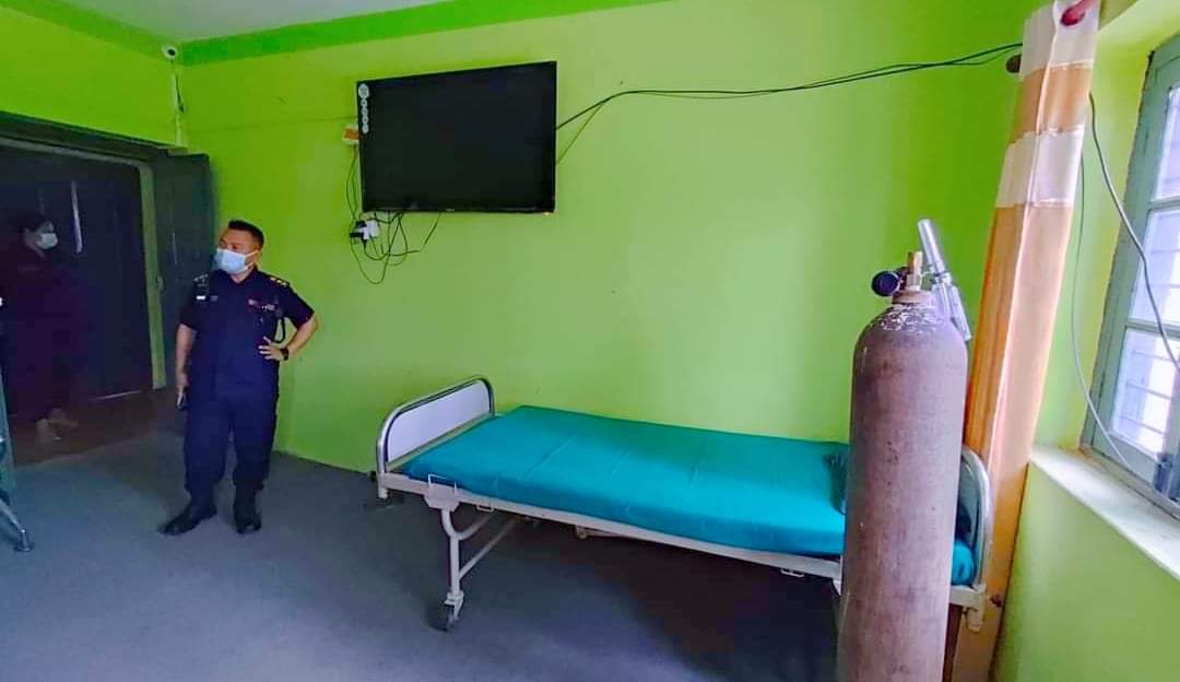 बाँके प्रहरीको आयोजनामा १० बेडको आइसोलेशन केन्द्र स्थापना