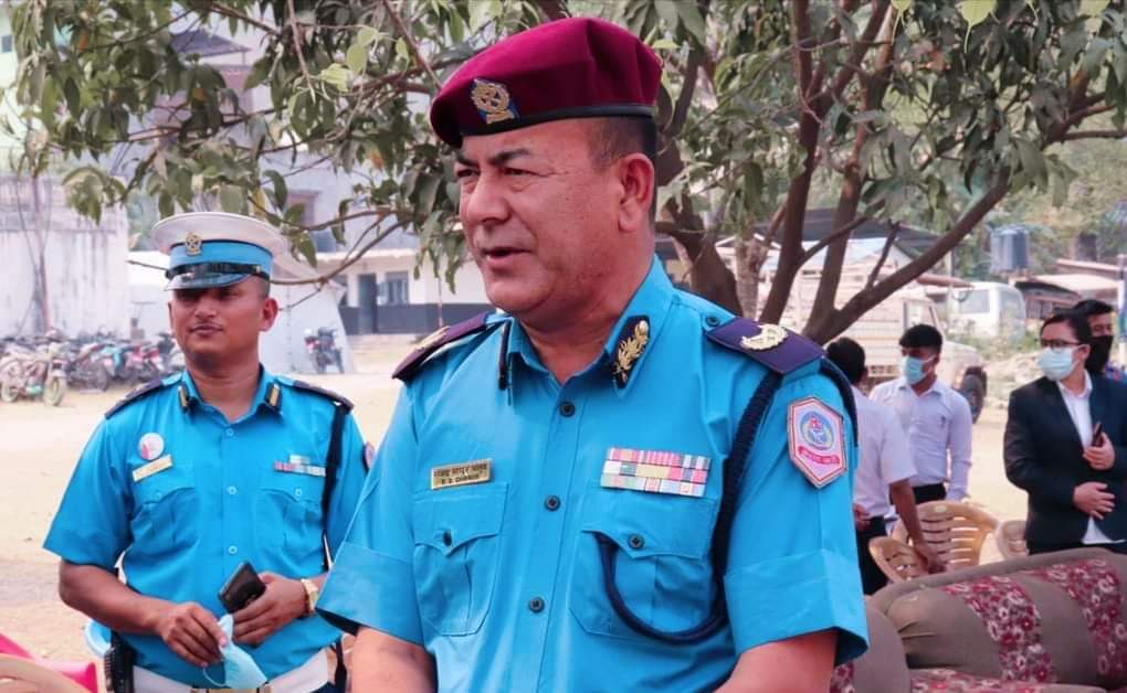 महिला सांसदलाई दुव्यर्वहार गरेको छैन प्रमाण देखाउन डीआईजी धानुकको अनुरोध