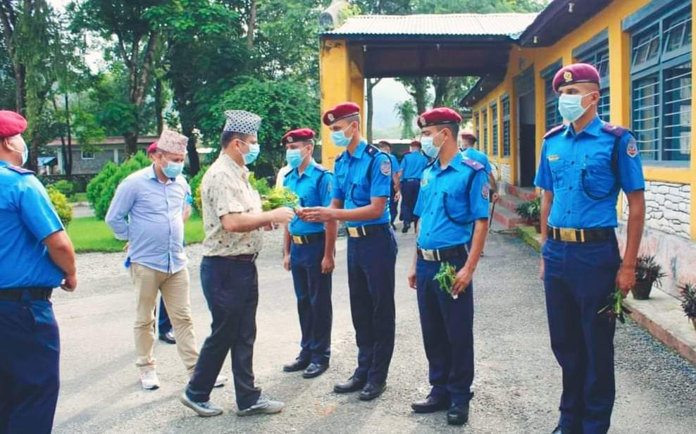 एसएसपी कृष्णहरी शर्माले संघीय प्रहरी इकाई पोखराको कार्यभार सम्हाले