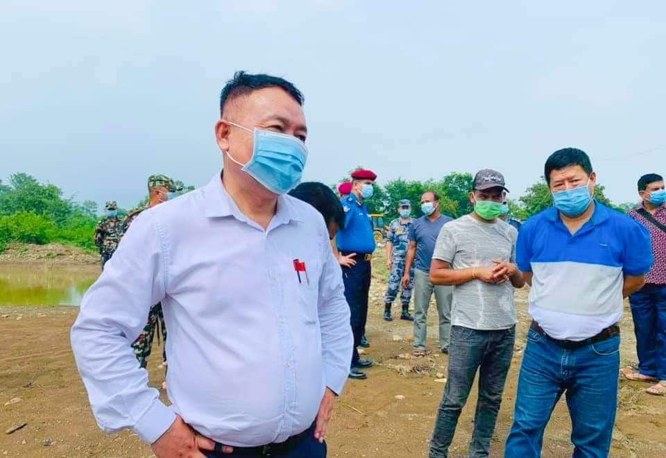 दाङका सिडियो कुरुङ्बाङ आएको १२ घन्टा नबित्दै पत्रेखोलाको निरीक्षणमा