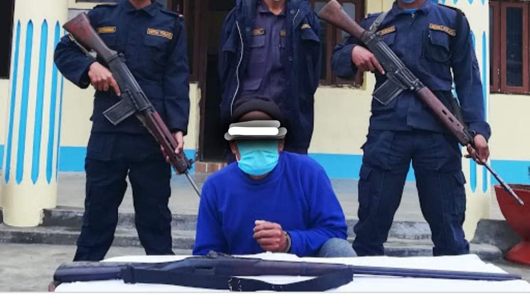 डोटी प्रहरीले भरुवा बन्दुक सहित एकजना पक्राउ