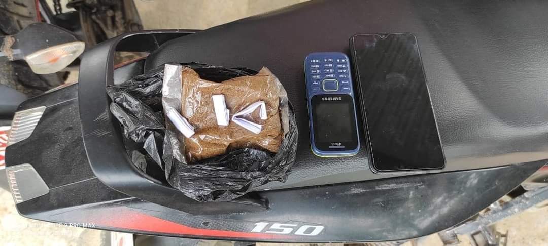 लागुऔषध खैराे हिराेइनसहित वडाध्यक्ष सहनी पक्राउ