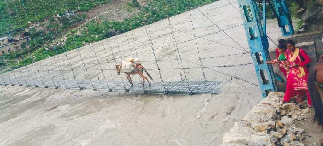 कर्णाली नदी छेउछा बस्तीमा बाढी पहिरोको उच्च जोखिम सचेत हुन आग्रह