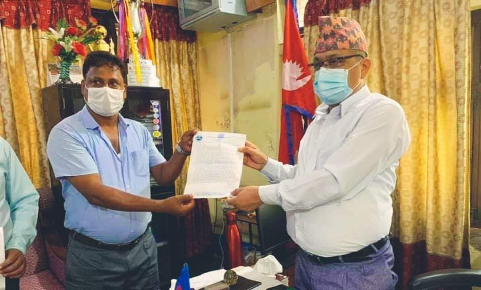 जिपि कोईराला फाउन्डेसन पर्साद्वारा सिडियो पिताम्बर घिमिरेलाई ध्यानाकर्षण पत्र