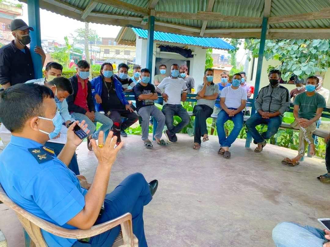 डिएसपी रिजाल मोटरसाइकल वर्कश संचालकसंग परामर्शमा ५ बुदे नियम अनिवार्य लागू