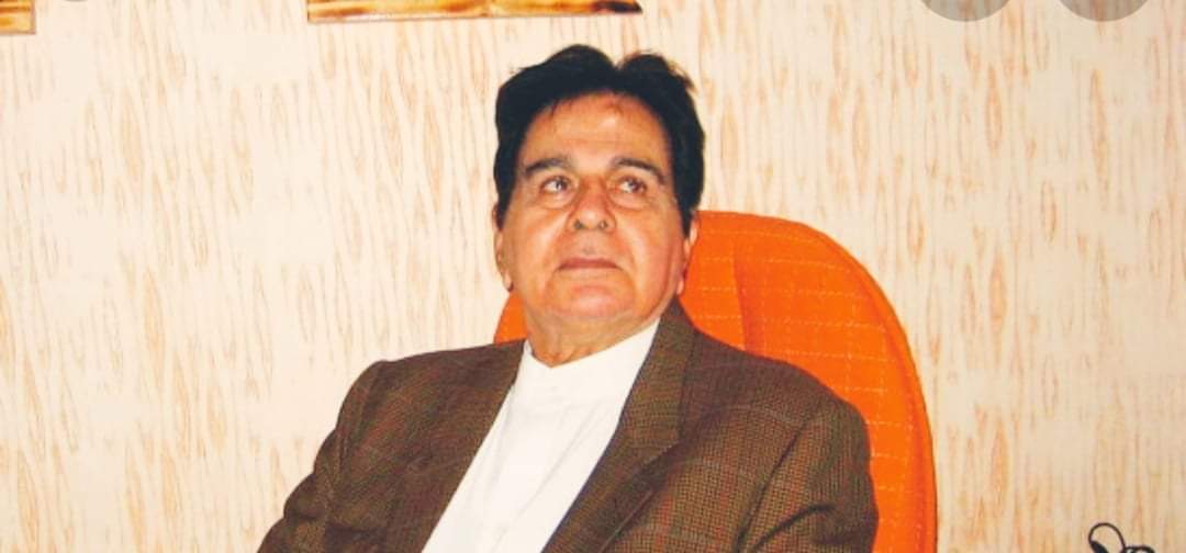 भारतका चर्चित अभिनेता दिलिप कुमारको निधन