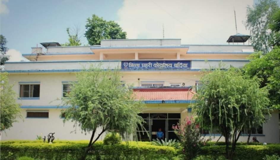 बर्दिया प्रहरीले बेवारिसे अवस्थामा चिनि नियन्त्रण र भन्सार बुझायो