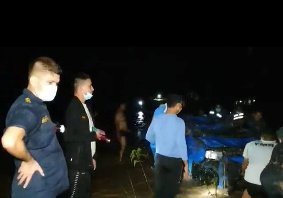 दाङमा गयराती कारलाई बाढिले बगाउँदा ४ जनाको मृत्यु उद्घारमा एसपी:काफ्ले