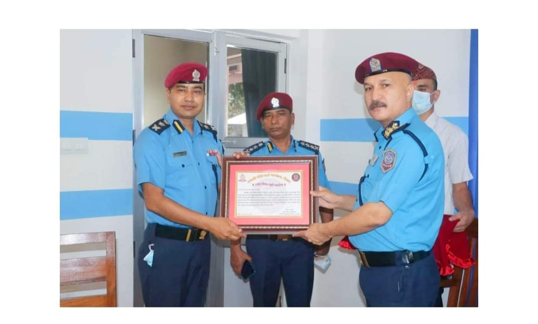 जिल्ला प्रहरी कास्कीका प्रमुख एसपी रमेश थापा उत्कृष्ट