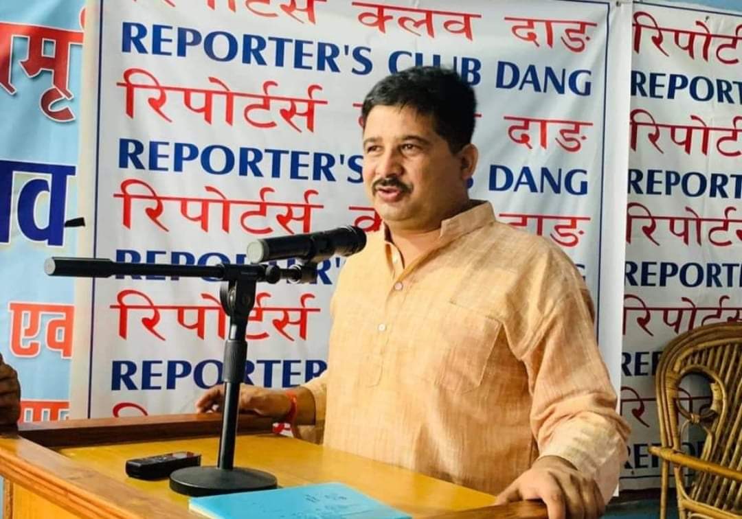 प्रेसमाथि अकुंश लगाउने कानुन स्वीकार्य हुन्न: महासंघ केन्द्रिय अध्यक्ष बिपुल पाेखरेल