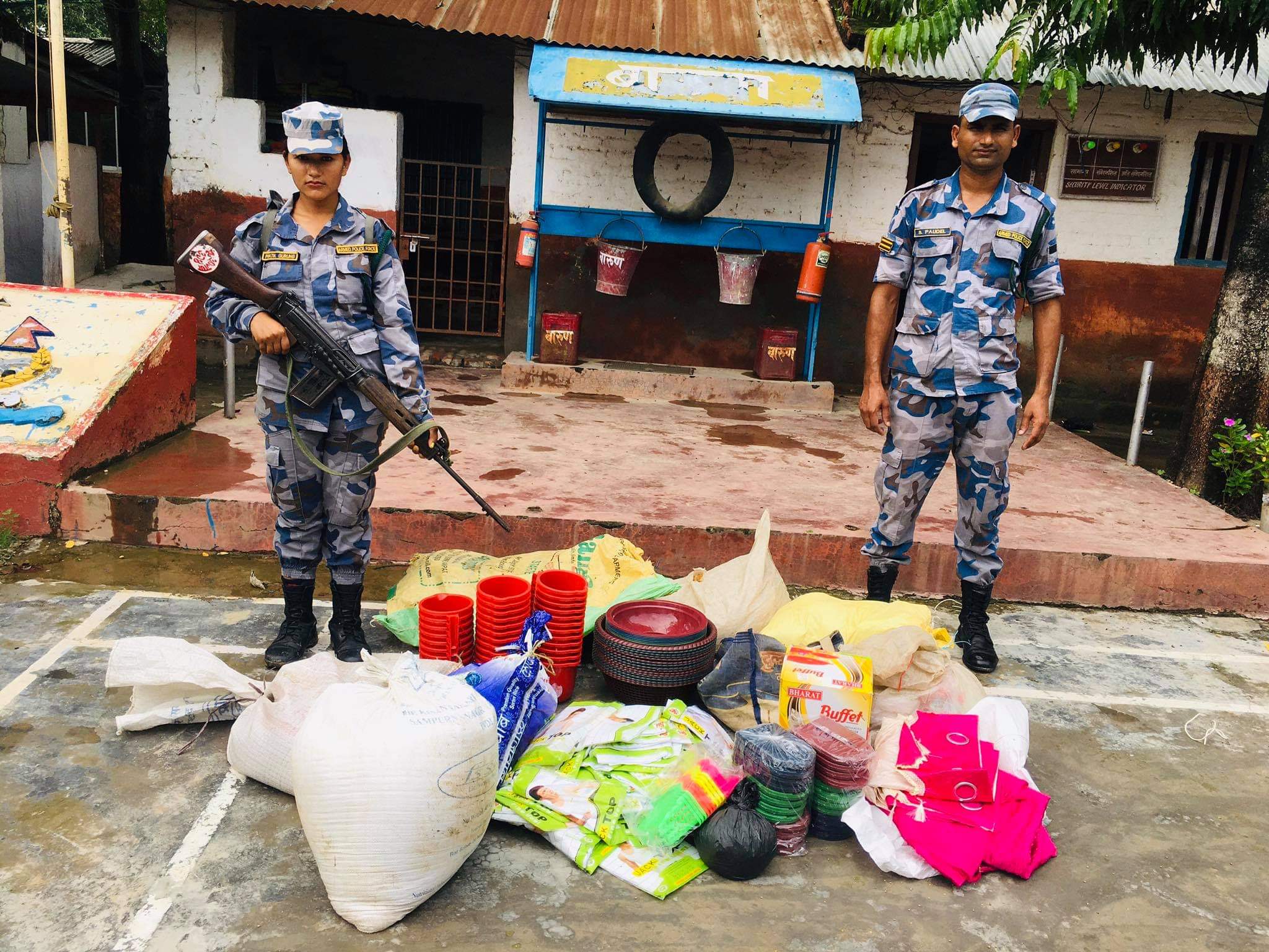 सशस्त्र प्रहरी बाँकेले दिनहुँ जसो अवैध सामाग्रीहरु धमाधम पक्राउ
