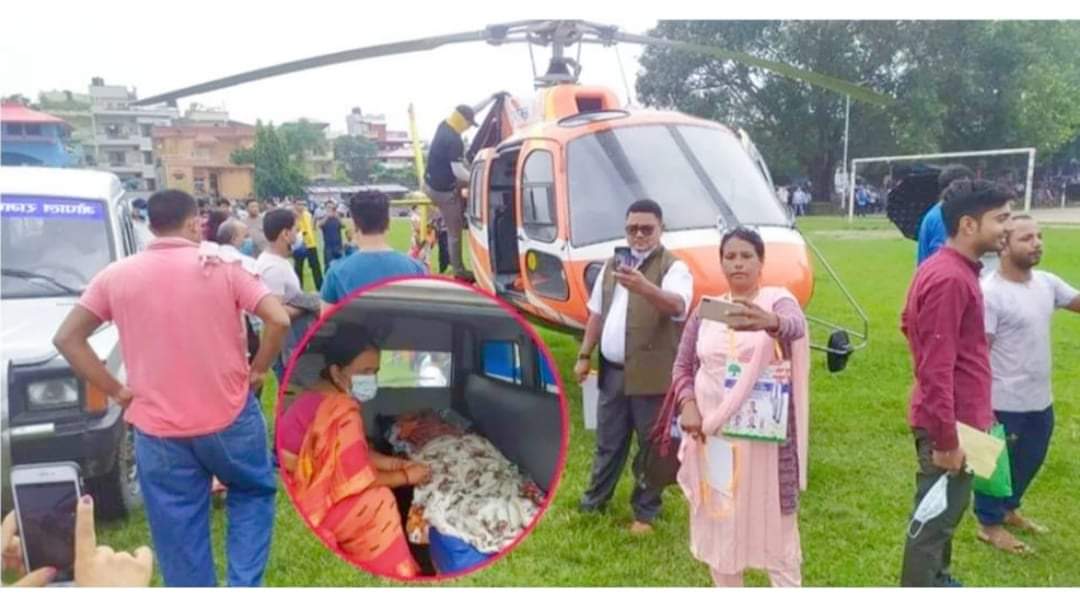 टिकटक र सेल्फी स्वार्थमा हराएको मानवता बुटवलमा बिरामी बोकेको हेलिकप्टरमा यस्तो देखियो…