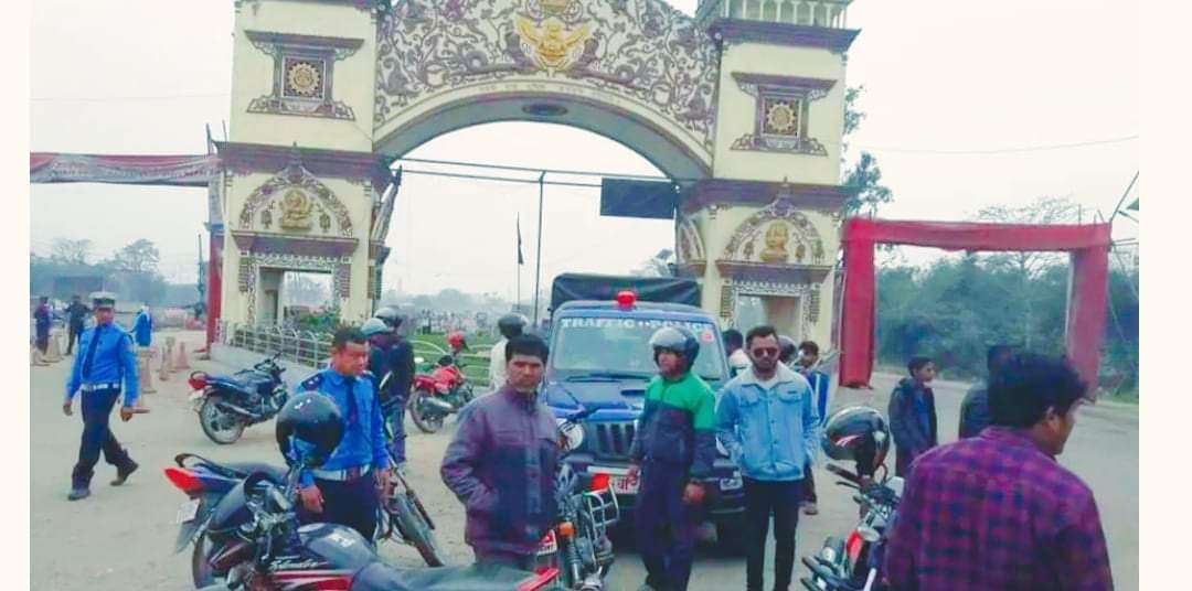 नाका खोलन गृहको पत्र भारतीय कार जिप लगायत गाडी नेपाल प्रवेशमा रोक