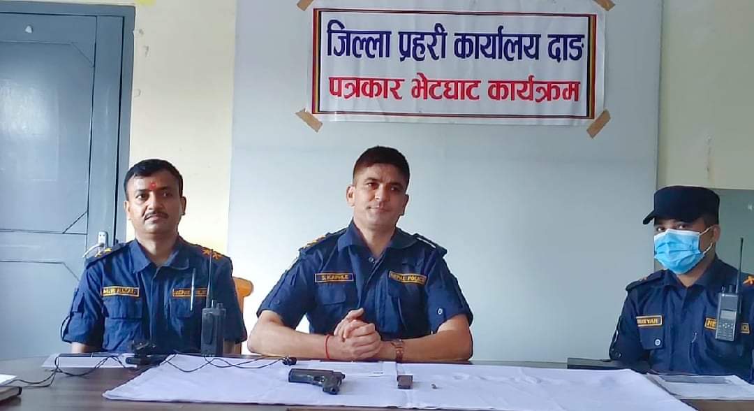 एसपी काफ्ले आएको २ महिनामा अपराधीक गतिविधि नियन्त्रणमा पेस्तोल सहित १ जना पक्राउ
