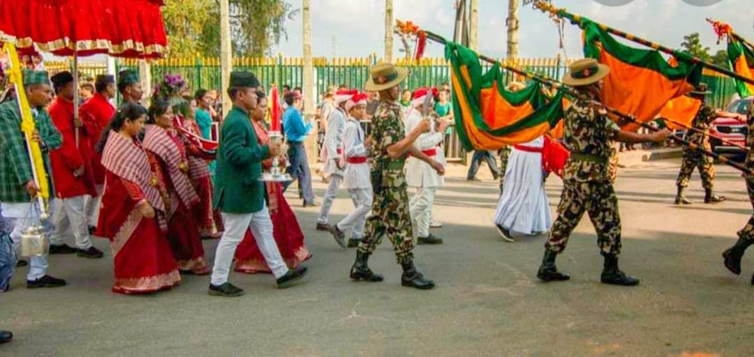 आज असोज २६ गते फूलपाती अपराह्न साढे ४ बजे भित्र्याइने