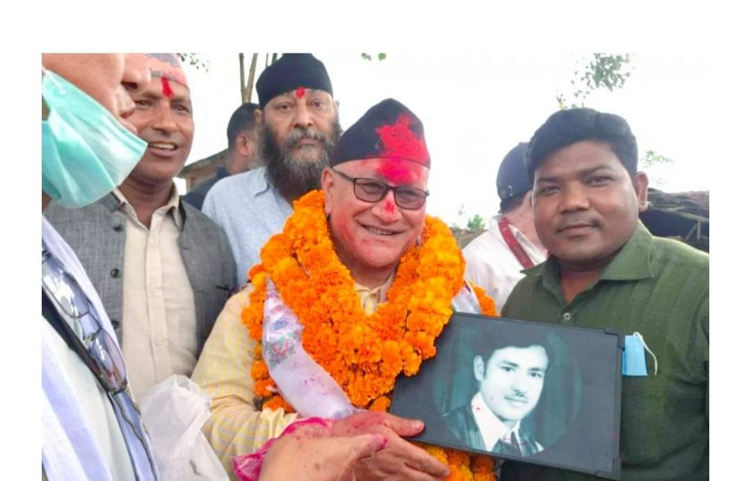 लुम्बिनी प्रदेशका वनमन्त्री हमालले गरे कोहलपुरको मरिमाता मन्दिरमा पुजा