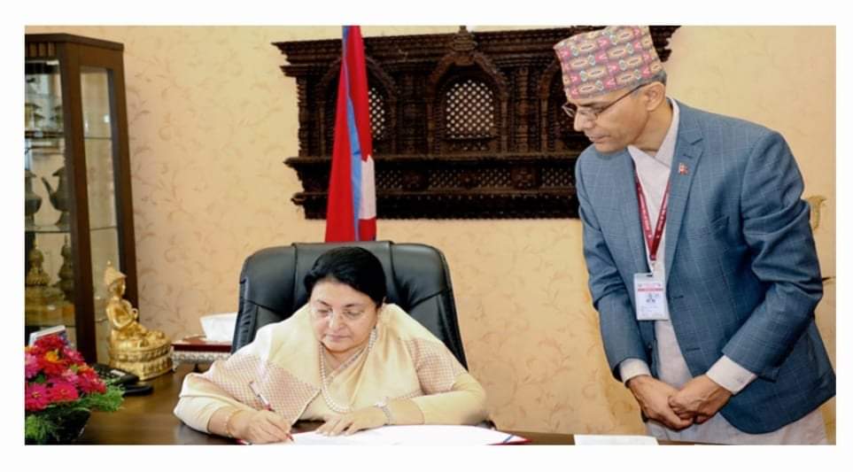 राष्ट्रपति भण्डारीले ३ प्रदेश प्रमुखलाई पदमुक्त गरेर नयाँ प्रदेश प्रमुख नियुक्त