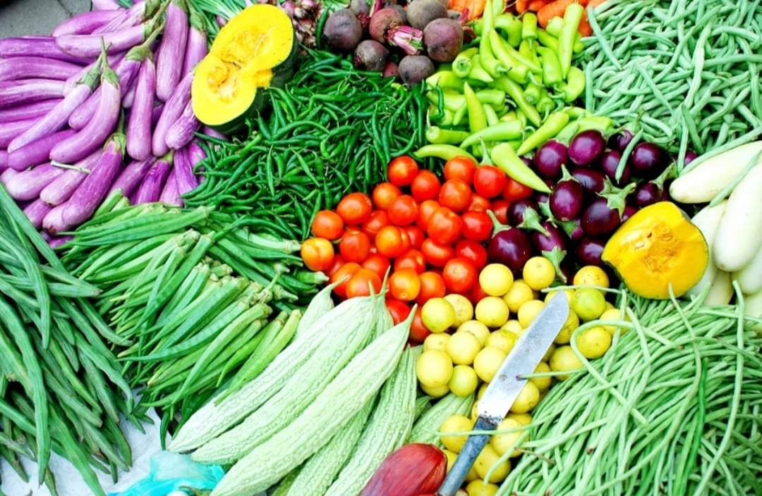 चाडपर्वको मुख्यैमा तरकारीको मूल्य बढ्दा उपभोक्ताहरु मर्कामा