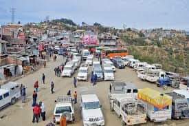 डोटीमा व्यवस्थित बसपार्क नहुँदा सवारीसाधन र यात्रुलाई सास्ती