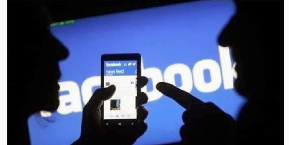 फेसबुकबाट साथी बनाएर १ करोड २२ लाख रुपैयाँ ठगी गरेको आरोपमा २ जना पक्राउ