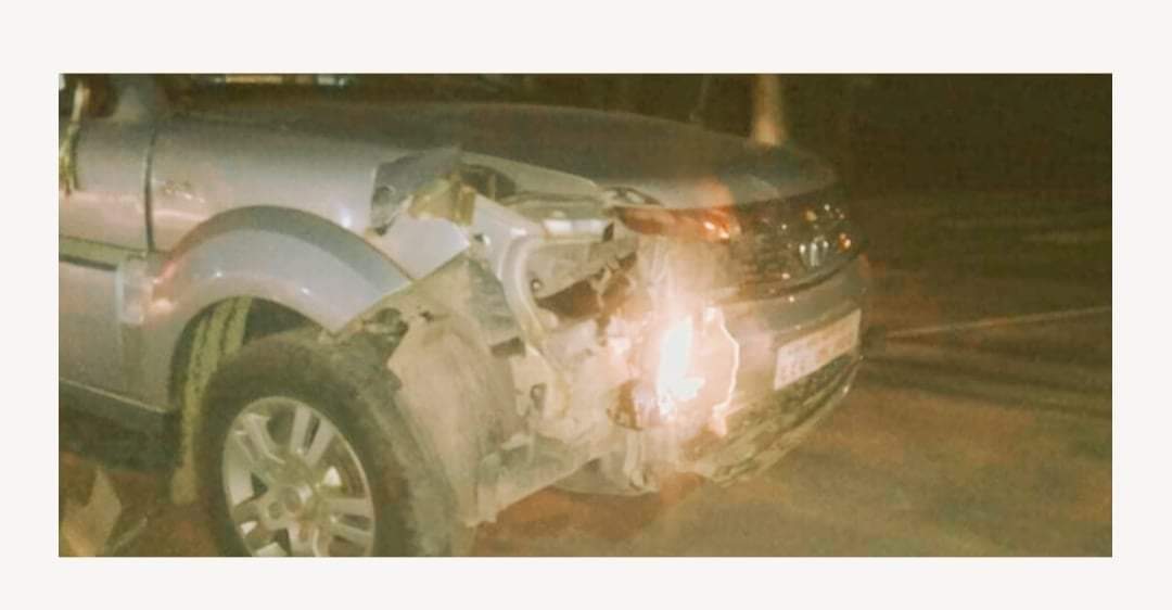 कैलालीमा मन्त्री आले चढेको गाडी दुर्घटना गाडीमा सवार सवै सकुशल