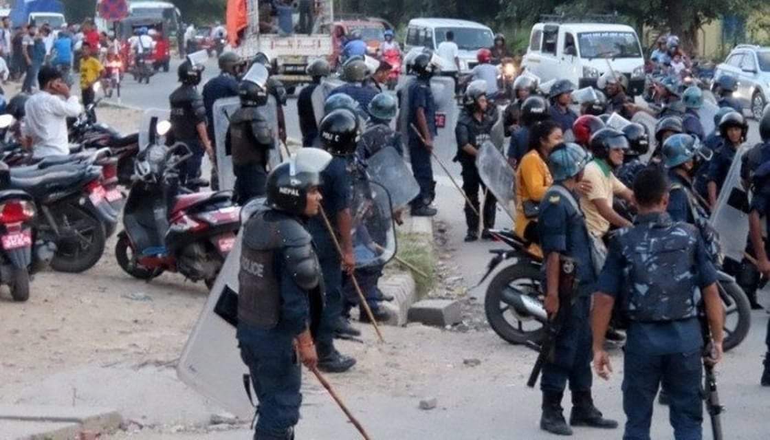 बानेश्वर कान्तिपुर इन्टरनेश्नल कलेज बुद्धनगरमा विद्यार्थी र प्रहरीबीच झडप केही घाइते