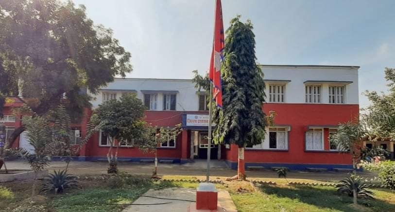 कर्मचारीलाई कोरोना संक्रमण देखिएपछी नवलपरासी प्रशासनमा अत्यावश्यक बाहेकका काम बन्द