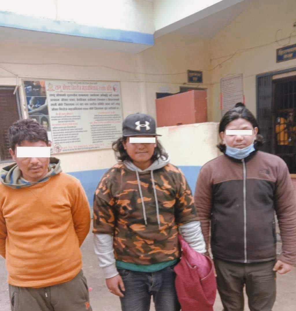 बाँके प्रहरीले ब्राउनसुगरसहित ३ जना नेपालगन्जबाट पक्राउ