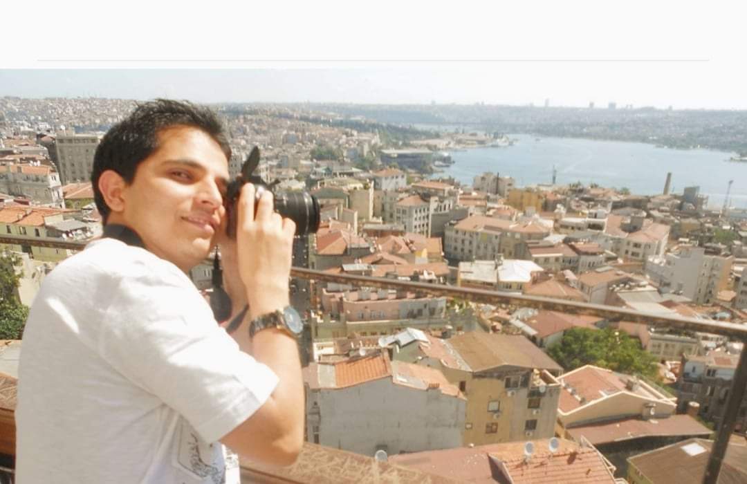 रोजगारीमा रहेर पत्रकारिता समेत गर्दै आएका पाण्डेलाई यूएई प्रहरीले पक्राउ