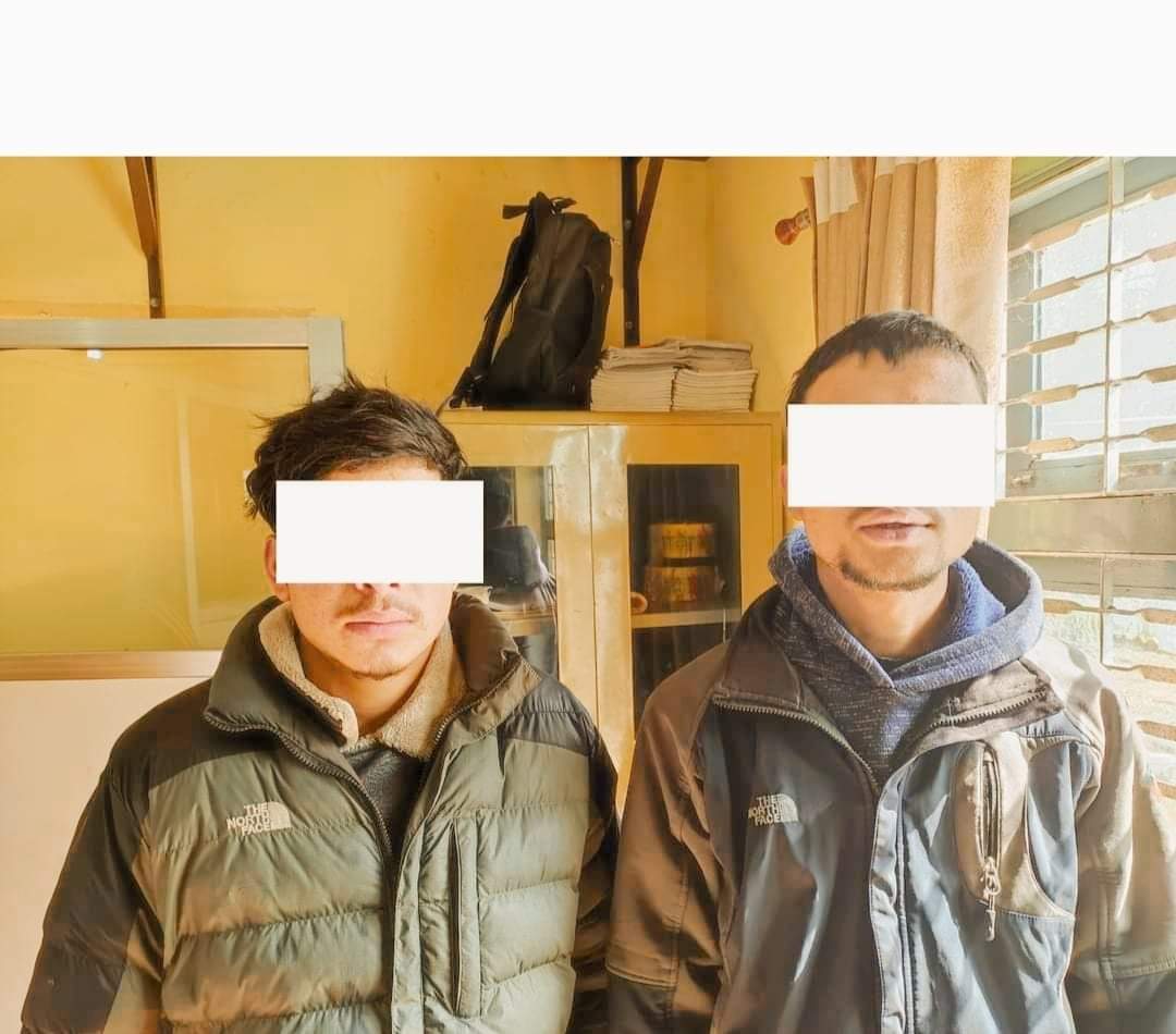 बाँके प्रहरीले लागुऔषधसहित २ जनालाई पक्राउ