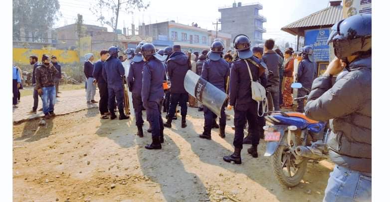 युवकको दुर्घटना मृत्यु पछी अबरुद्ध घोराही लमही सडक ६ घण्टा पछि खुल्यो