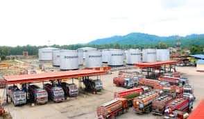 अब नेपालमा पेट्रोल प्रति लिटर १५०रुपैया हुने भो