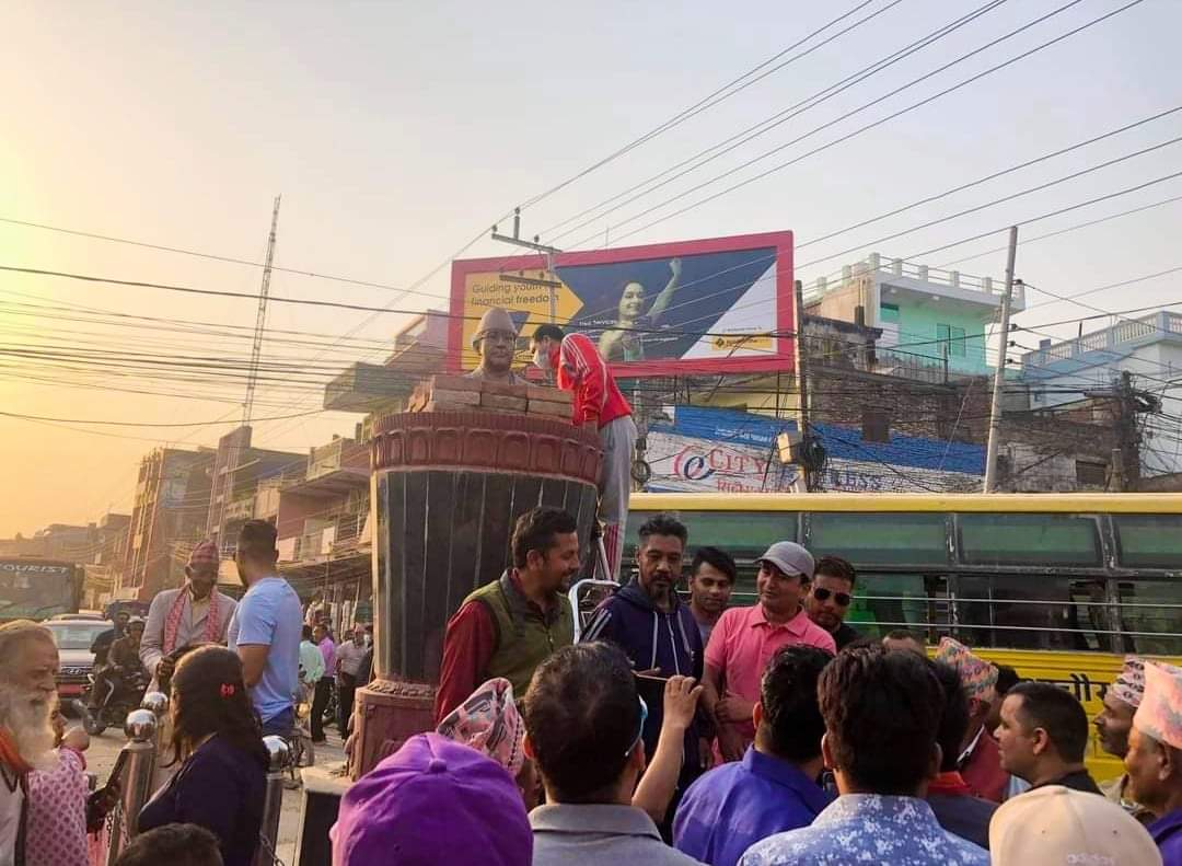 दाङको तुलसीपुरमा राजा बिरेन्द्रको शालिक चैत १४ गतेदेखि स्थापना