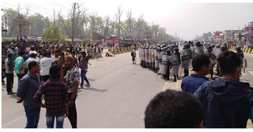 बिरामीको मृत्यु भएपछि आक्रोशित स्थानीयवासीले अस्पतालमा तोडफोड