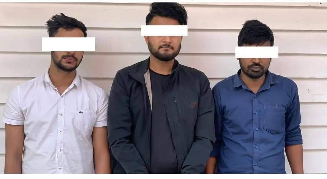 प्रतिबन्धित क्रिप्टोकरेन्सीको कारोबार गरेको आरोपमा  तीन जनापक्राउ