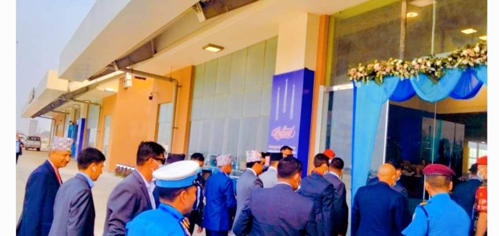 प्रधानमन्त्री शेर बहादुर देउवाद्वारा गौतमबुद्ध विमानस्थलको उद्घाटन,