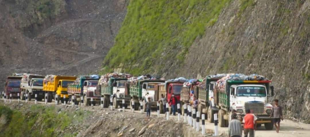 काठमाडौंको फोहोर उठाउन मध्यरातमा १८ बुँदे सहमति भयो मध्य रातमा फ़ोहोर उथ्ने