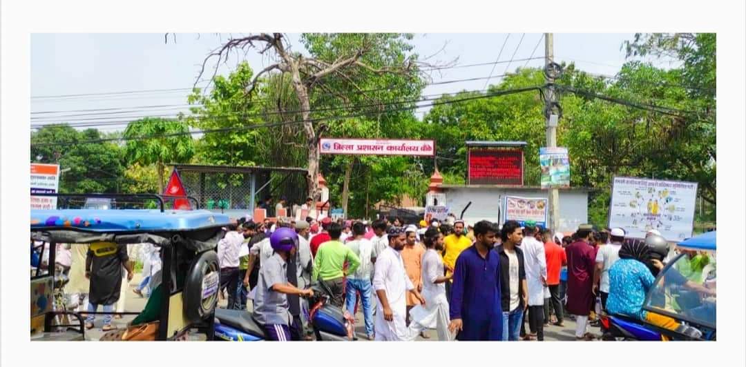 इस्लाम धर्मका विरुद्ध फेसबुकमा अभिव्यक्ति दिने जालानलाई कारवाहीको मागसहित सिडिओलाई ज्ञापनपत्र