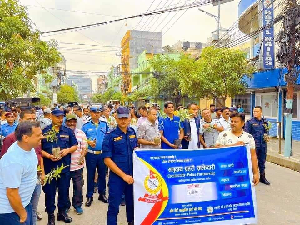 विश्व वातावरण दिवसको अवसरमा बिरगंजमा ग्रिनसिटीद्वारा वृक्षरोपण