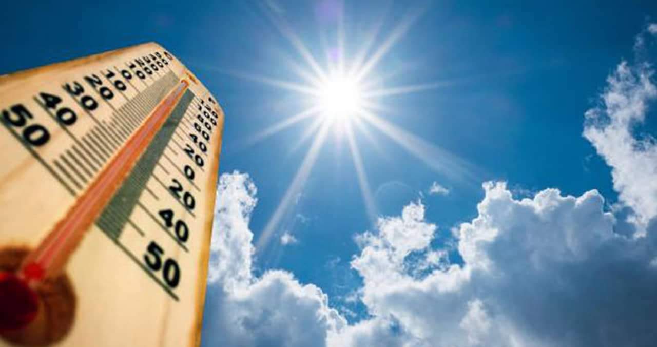 काठमाडौँमा वर्षकै सबैभन्दा गर्मी तापक्रम ३२.३ डिग्री सेल्सियस मापनकाठमाडौँमा वर्षकै सबैभन्दा गर्मी तापक्रम ३२.३ डिग्री सेल्सियस मापन