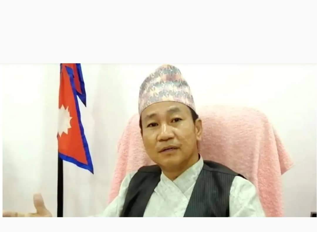 धरानको मेयर कार्यकक्षमा तोडफोड गर्ने २ जना विरुद्ध दिए प्रहरीमा जाहेरी