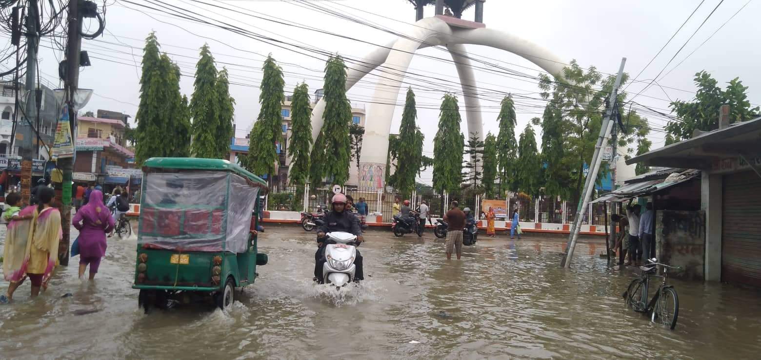 शुक्रबार देशभर मौसम बदली हुने भारी वर्षाको सम्भावना मौसम विभाग